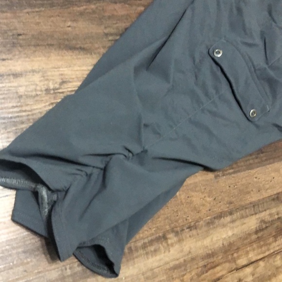 Eddie Bauer Capri’s - Picture 5 of 14